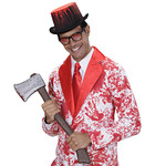 houten bijl met bloed