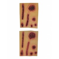 Griezel tattoo met nep littekens