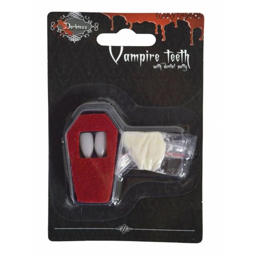 Enge Dracula tanden met tanden kleefpasta