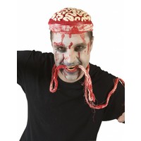 Griezel muts met nep open hersenen