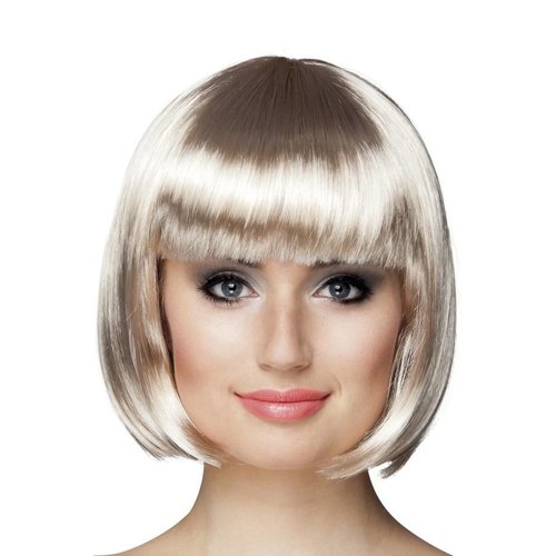 Mooi pruik  Sophie boblijn in  platinumblond