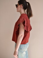 t-shirt ruffle sleeves