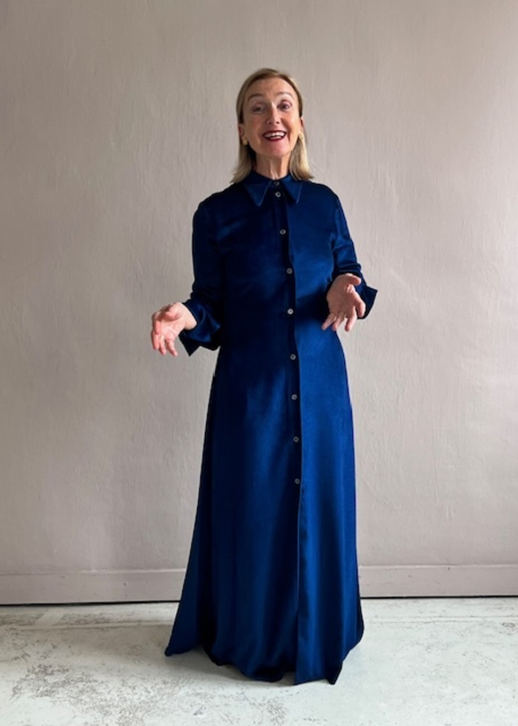 Tela Dress teki velvet