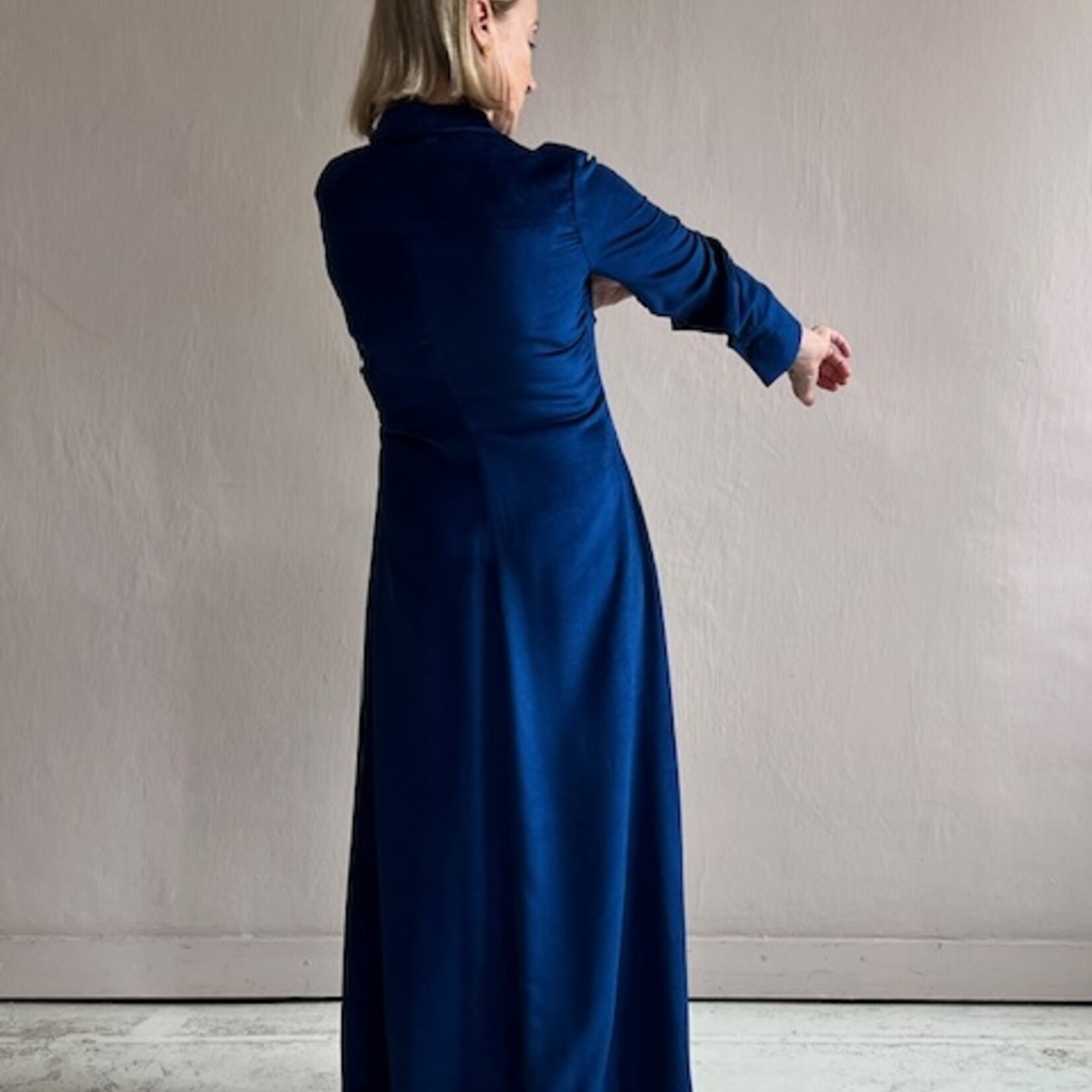 Tela Dress teki velvet
