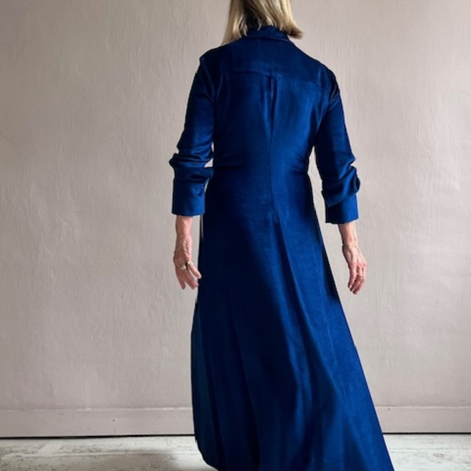 Tela Dress teki velvet