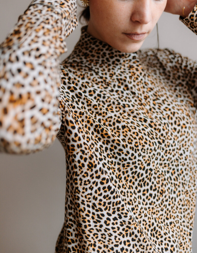 Norma Kamali nk shirt w/collar stand   print leopard