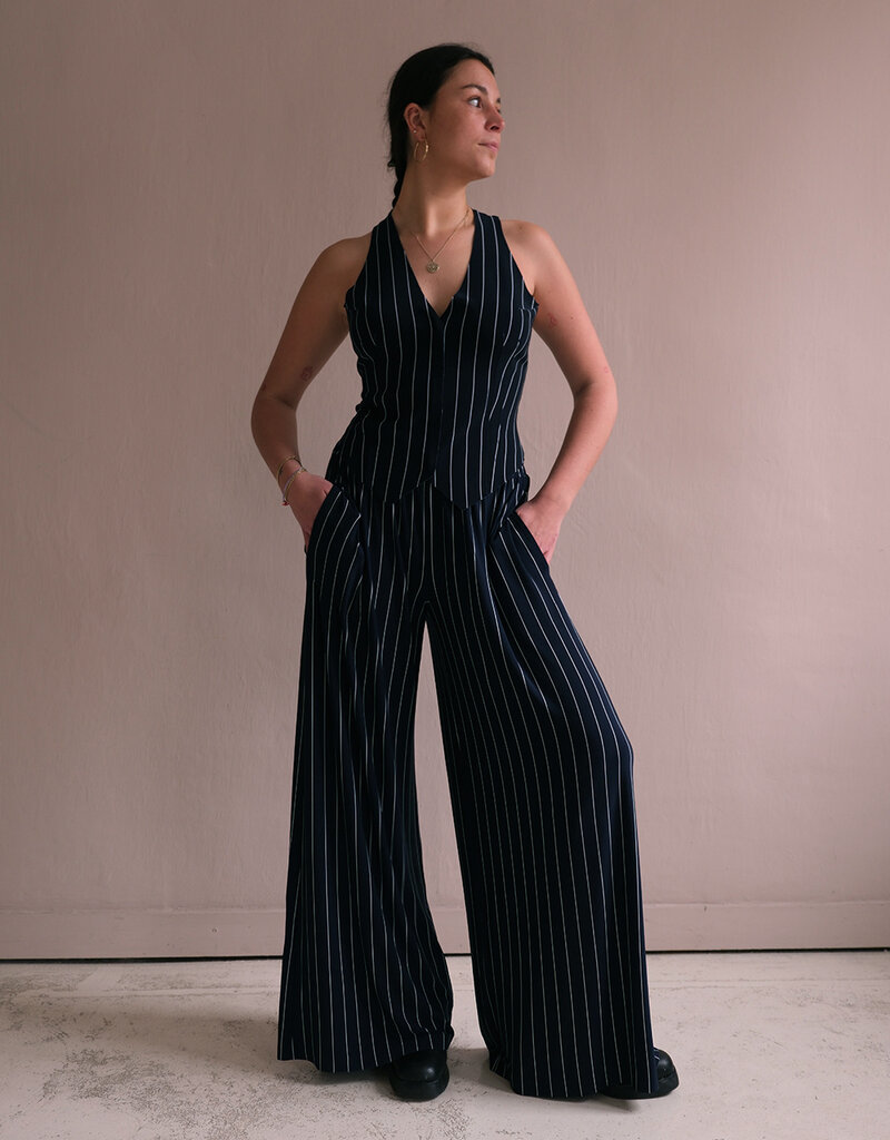 Norma Kamali Simple vest true navy pinstripe