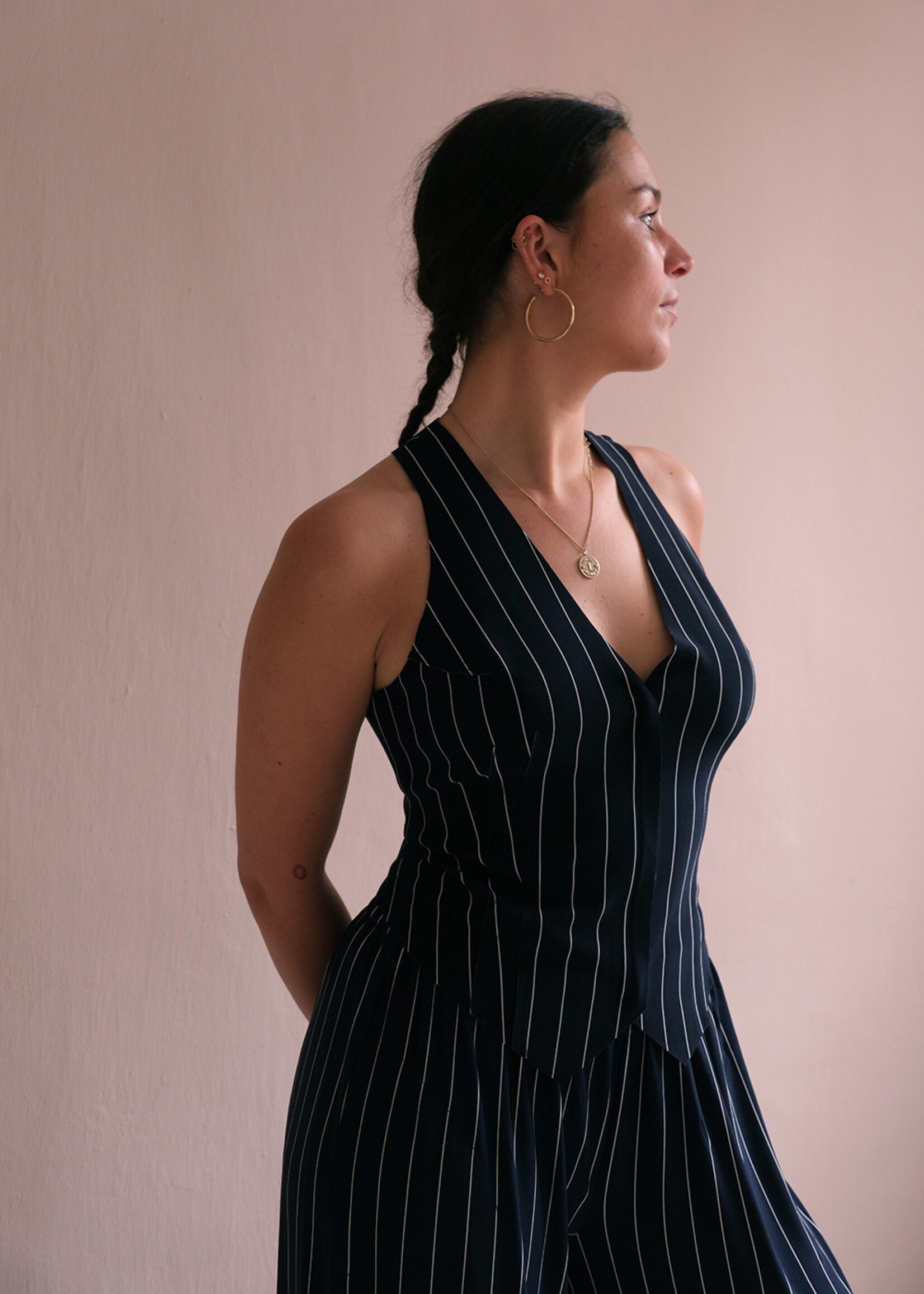 Norma Kamali Simple vest true navy pinstripe