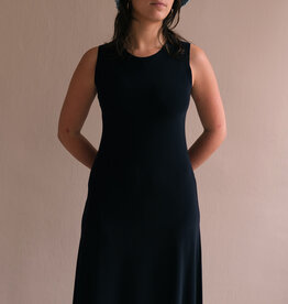 Norma Kamali Long sleeveless  dress