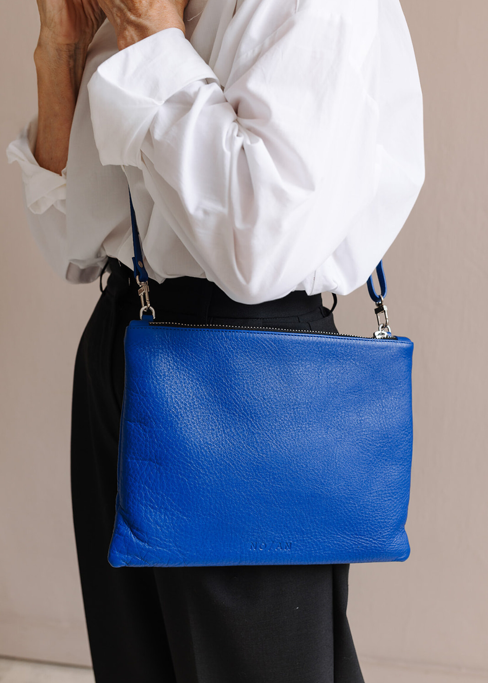 NO/AN pocket bag blue