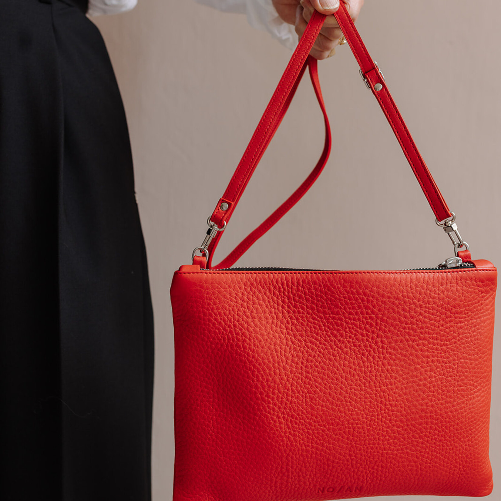 NO/AN pocket bag red