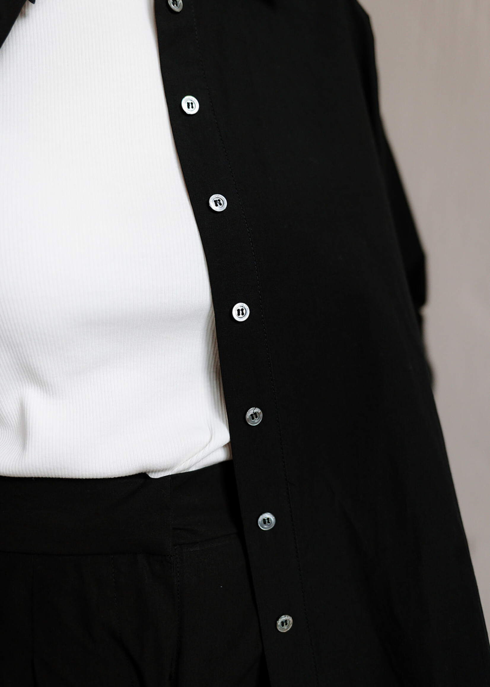 Ottod'Ame Oversized Cotton Shirt (Black)