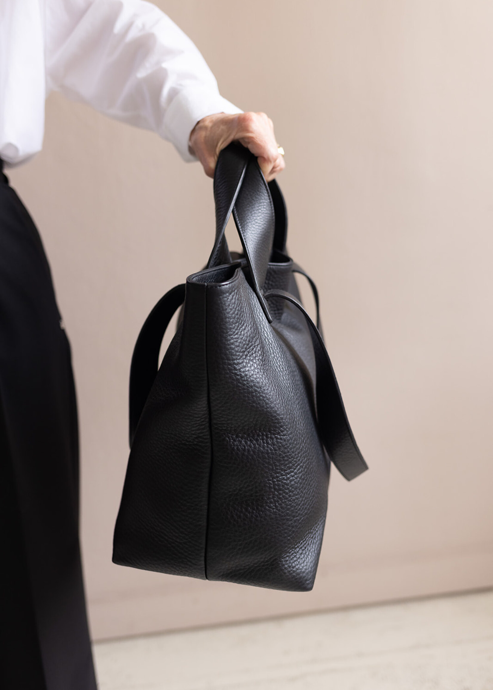 NO/AN Tote bag (black)