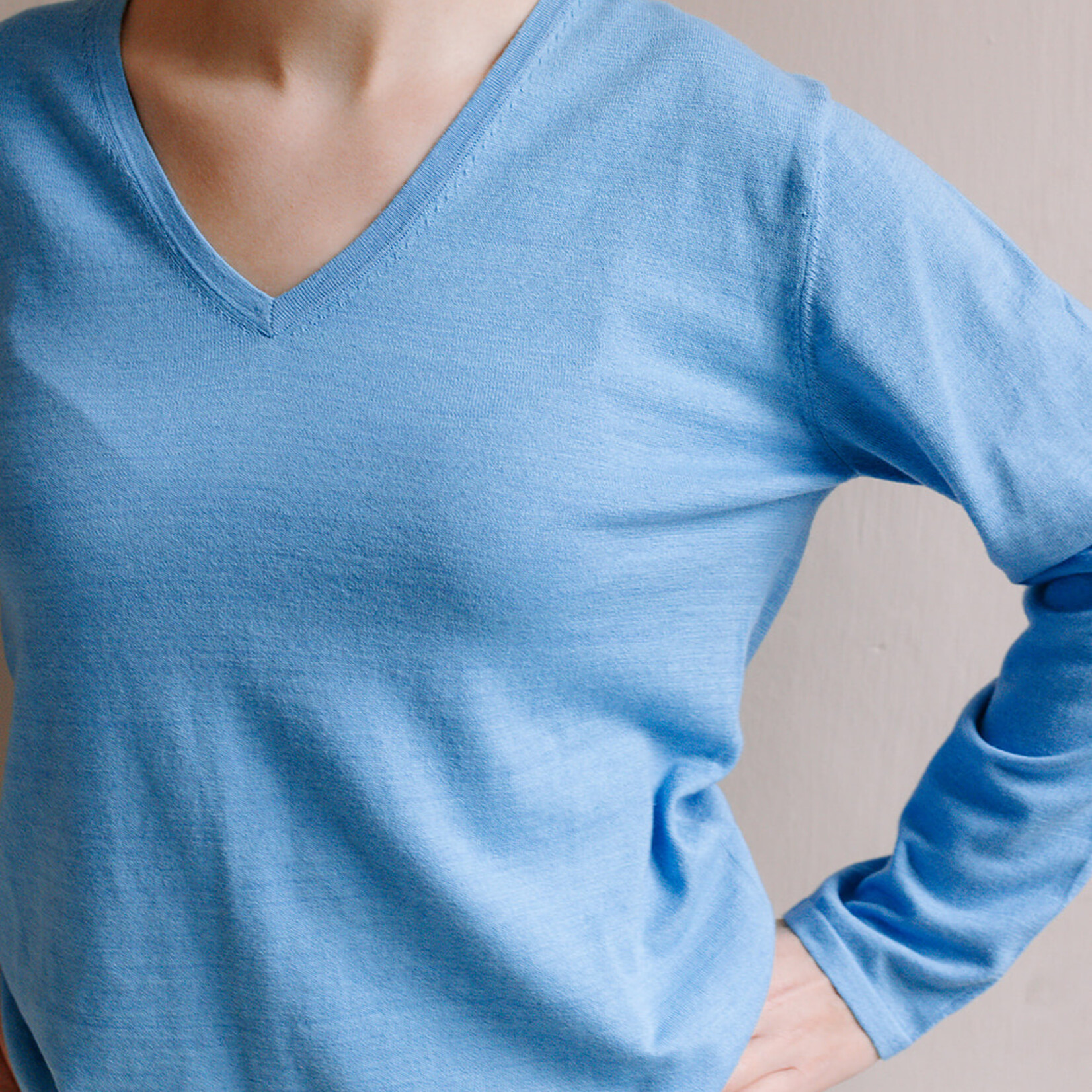Colorush Easy V-Neck Sweater Csc eilisch (Sail Blue)