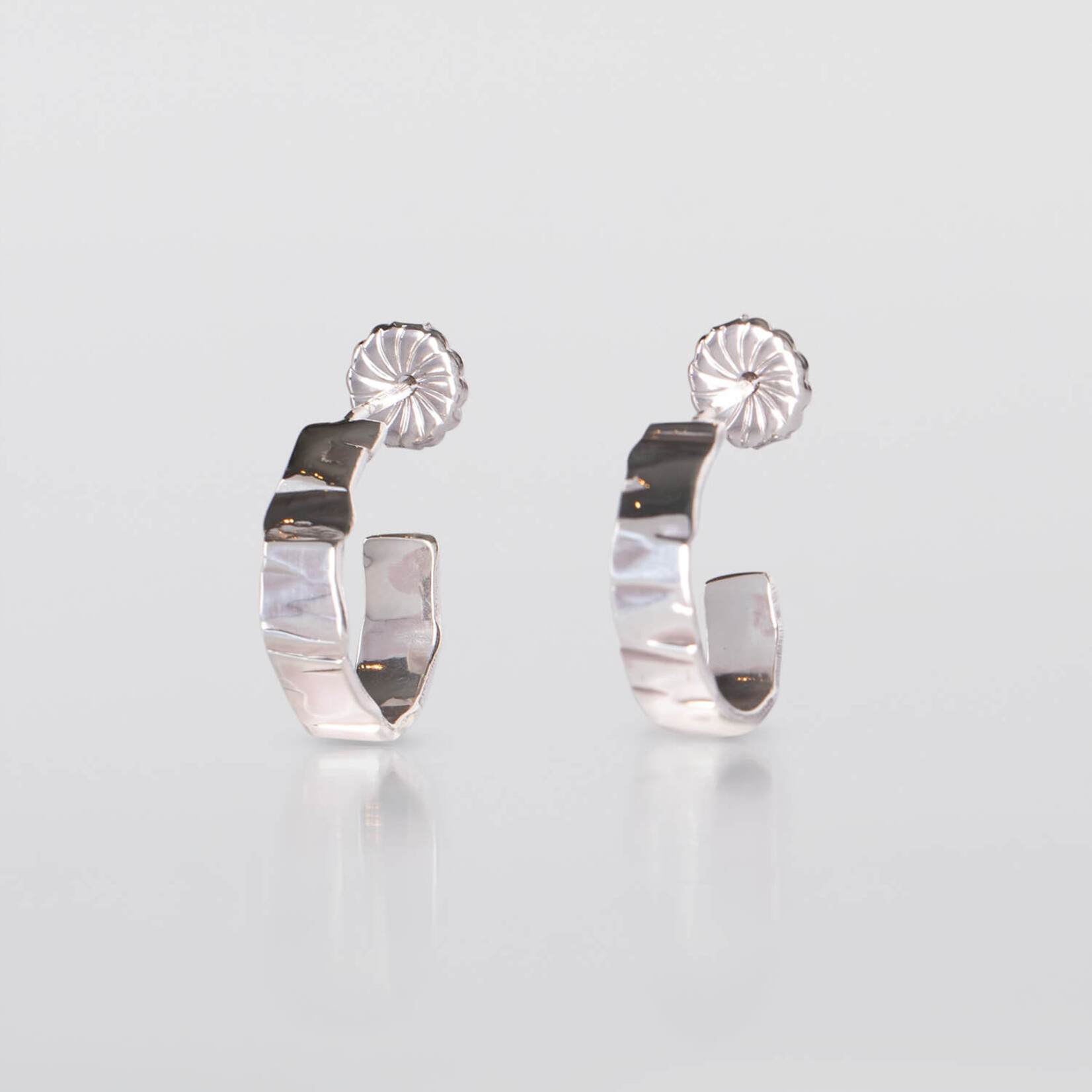 Tweek-eek Gray loops ss earrings silver (small)