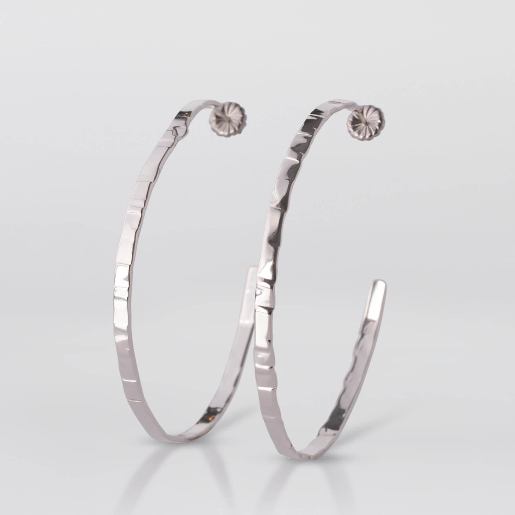 Tweek-eek Gray loops earrings silver (large)