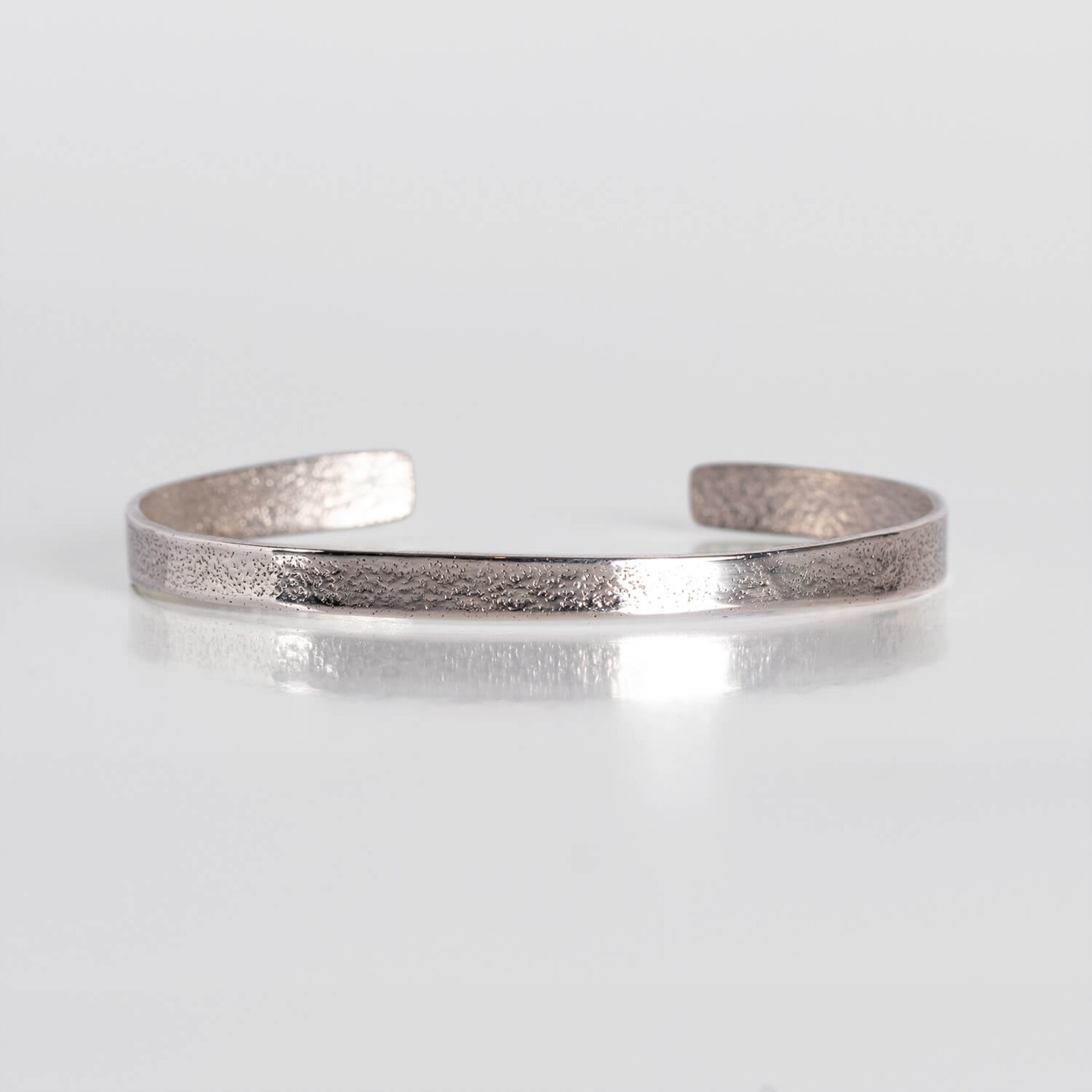 Tweek-eek Gray sim bracelet silver