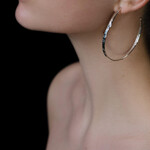 Tweek-eek Gray loops earrings silver (large)
