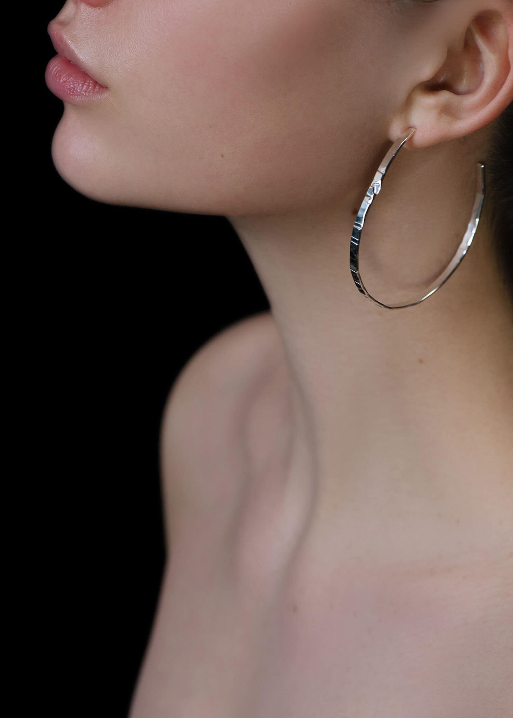 Tweek-eek Gray loops earrings silver (large)