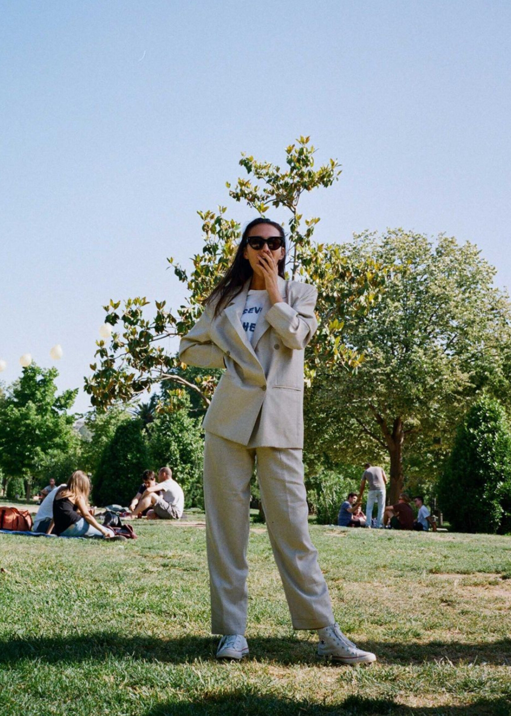 Neko Sun Glasses (Black)