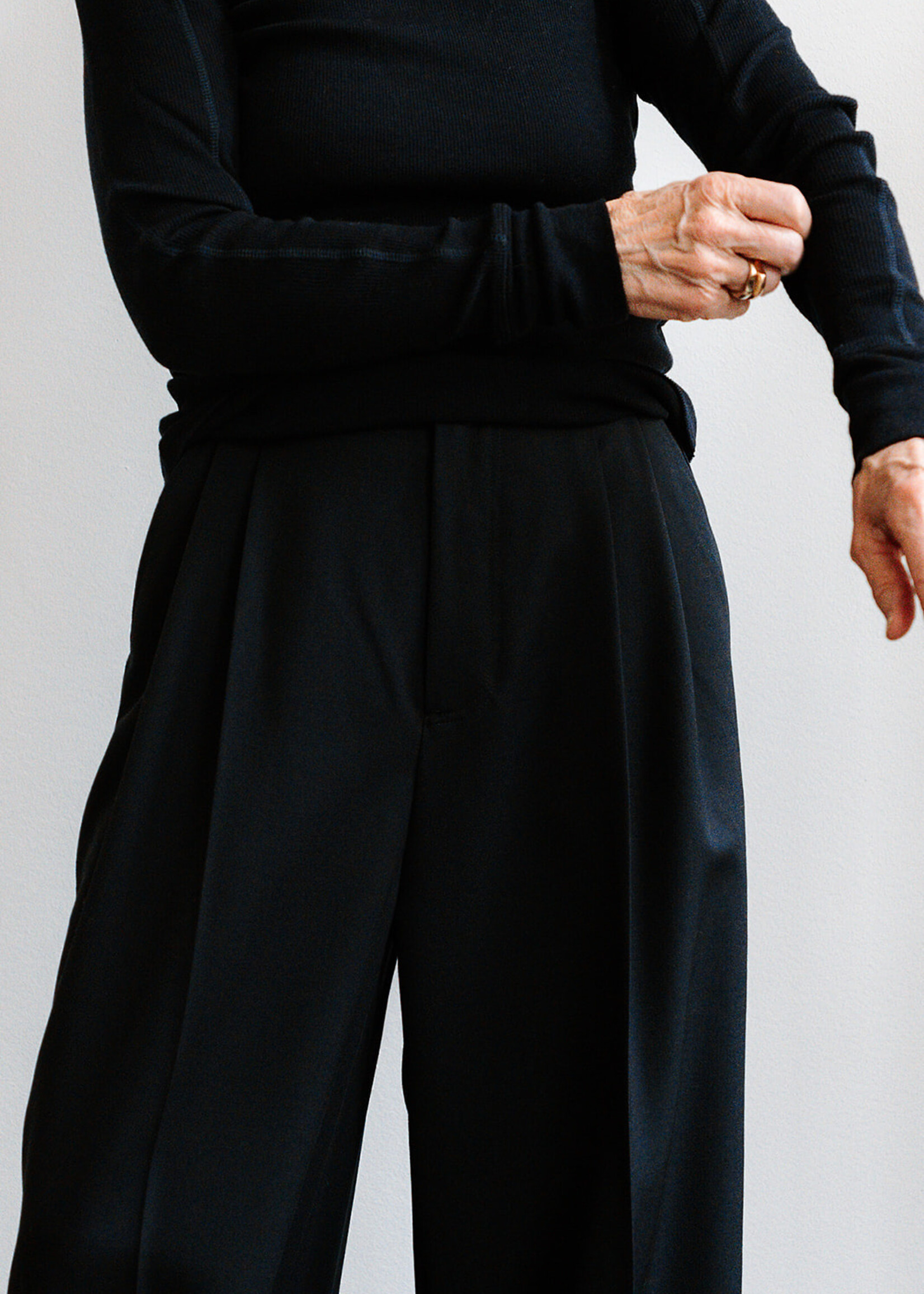 Soeur Pleated Trousers Frehus (Midnight Blue)