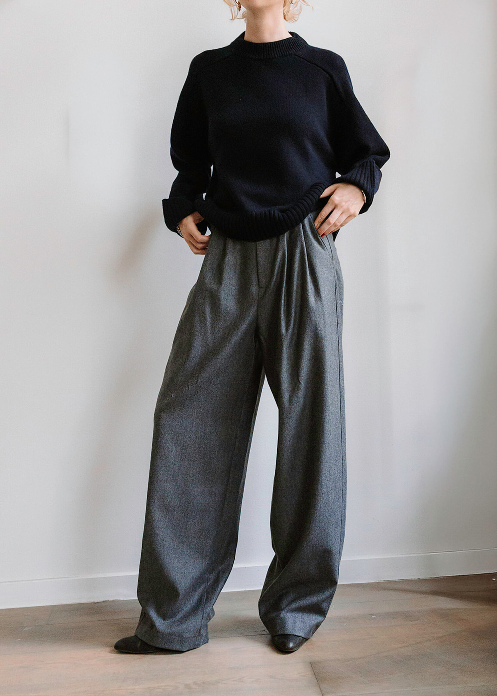 Soeur Pleated Trousers Cole (Grey)