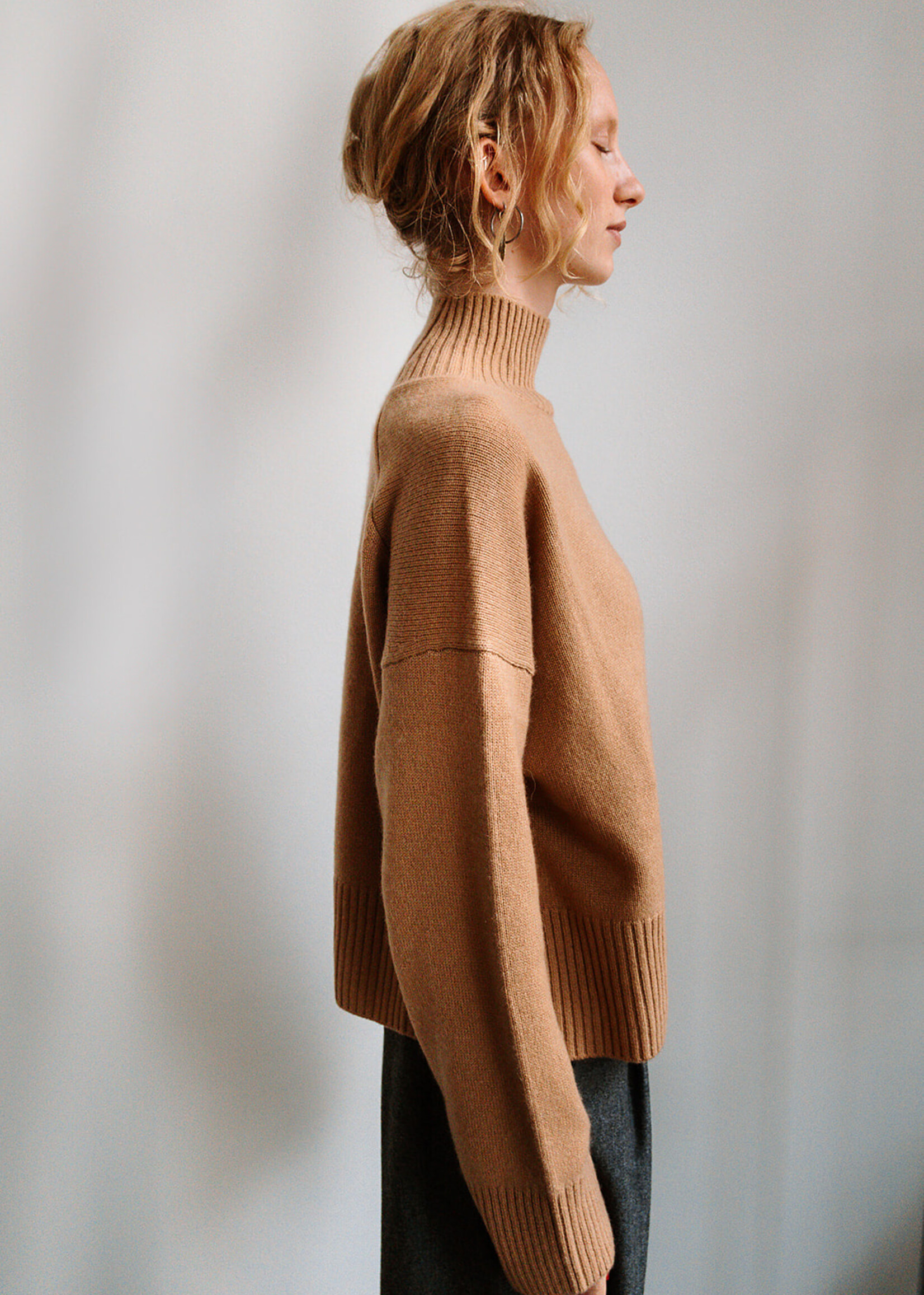 Colorush Cashmere Funnel Neck Chunky Carmen (Camel)
