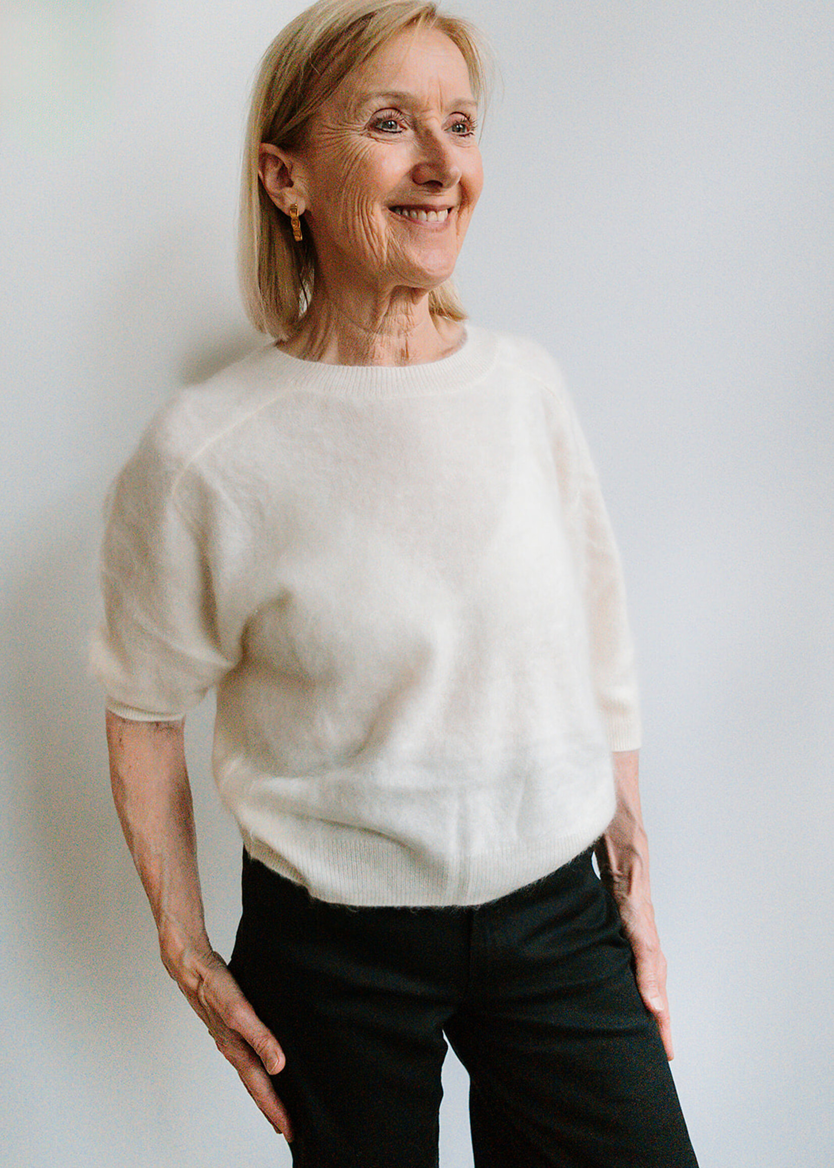 Colorush Brushed Cashmere Shortsleeved Sweater (Cream)