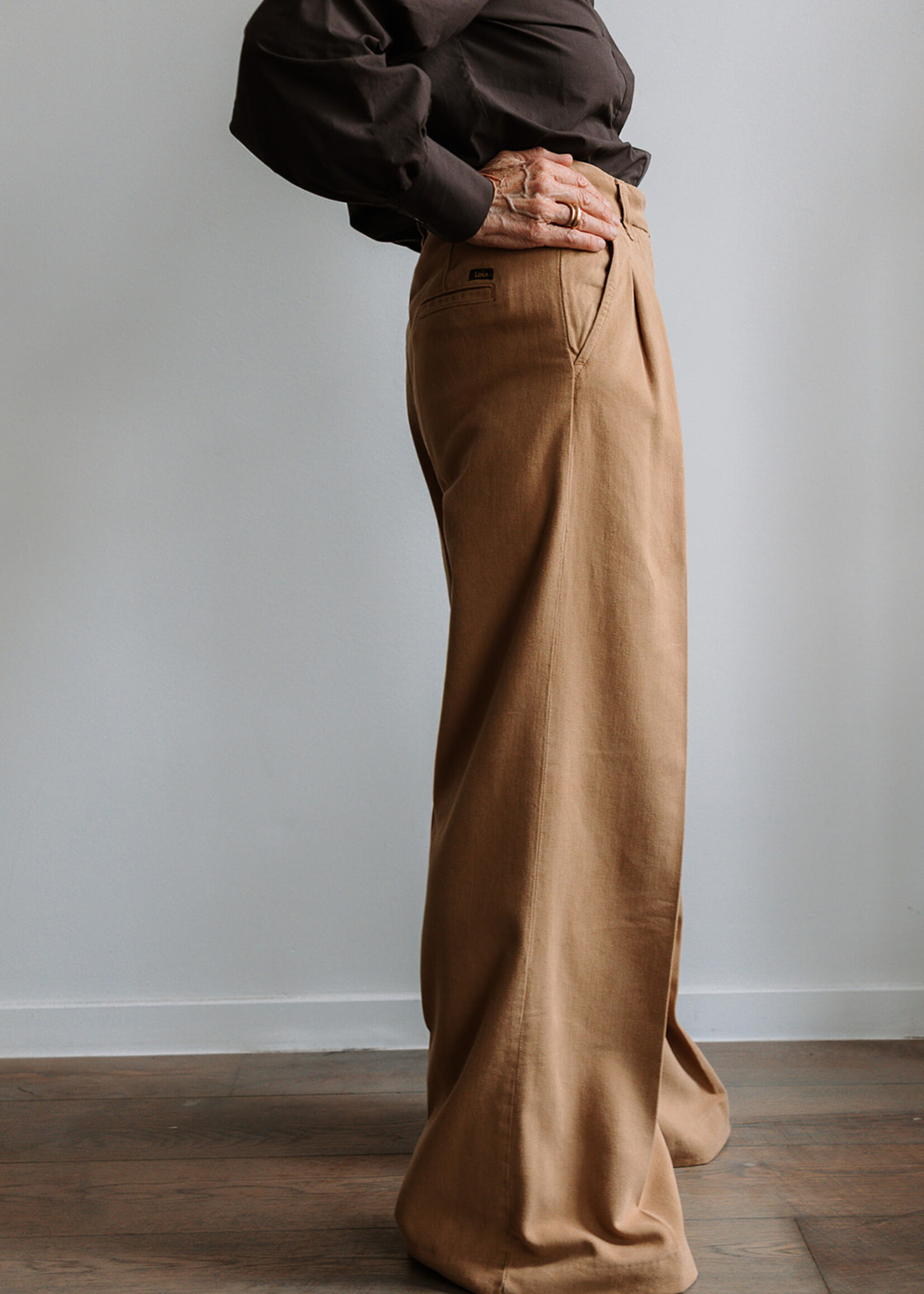 Lois Wanda  T-long California Winter (Camel)