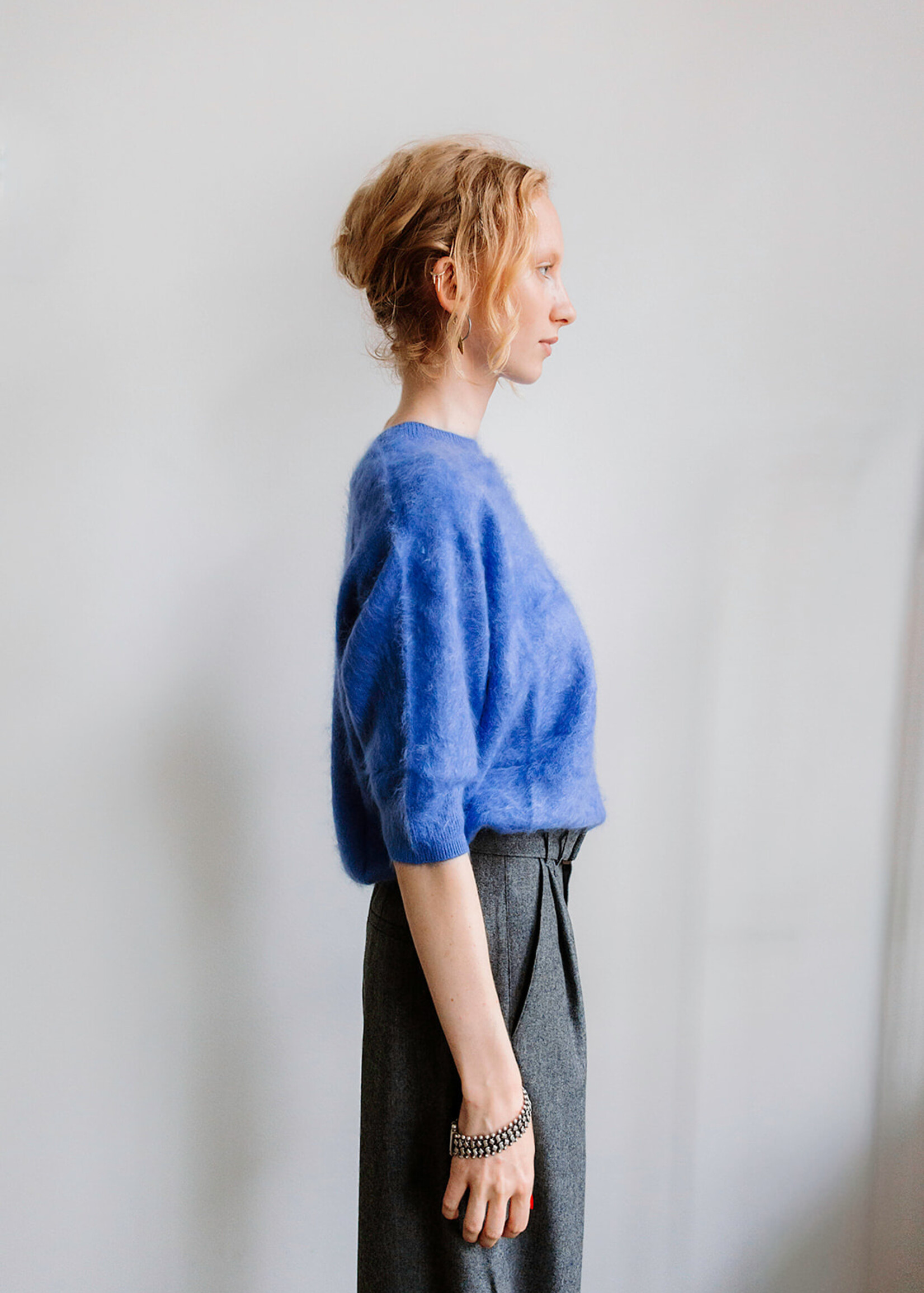 Colorush Brushed Cashmere Shortsleeved Sweater (Blue)