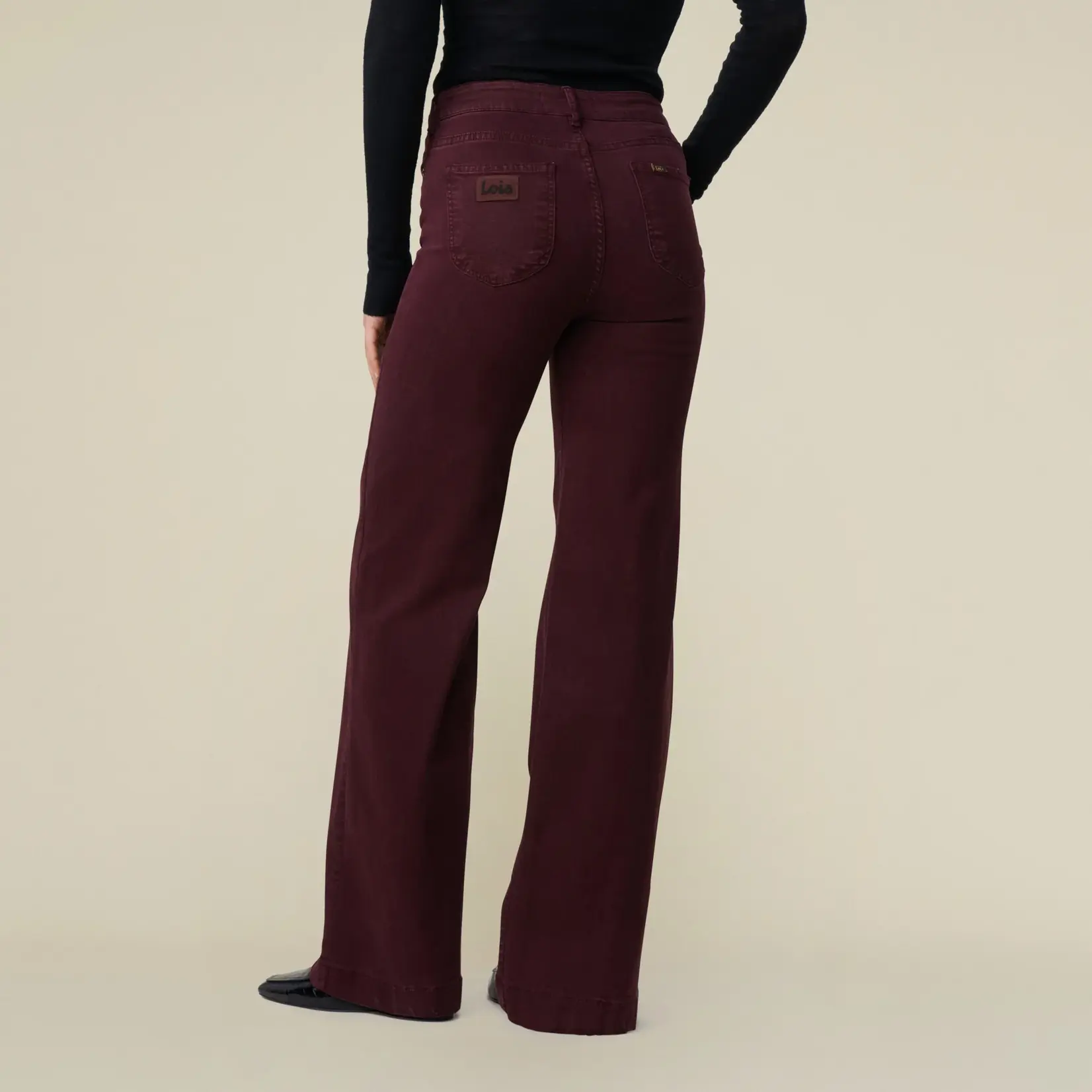 Lois Palazzo Mistral Megalia Shot (Cabernet)