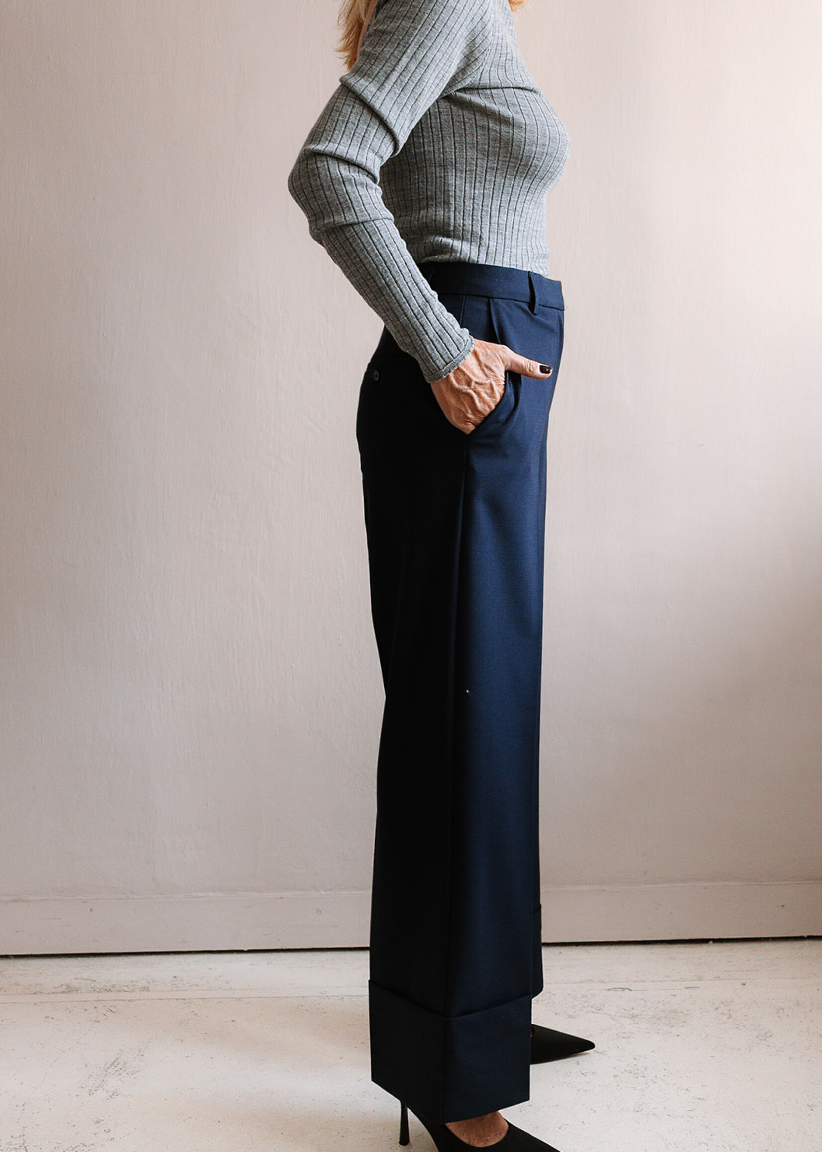 Ottod'Ame Turn-Up Trousers (Navy Blue)