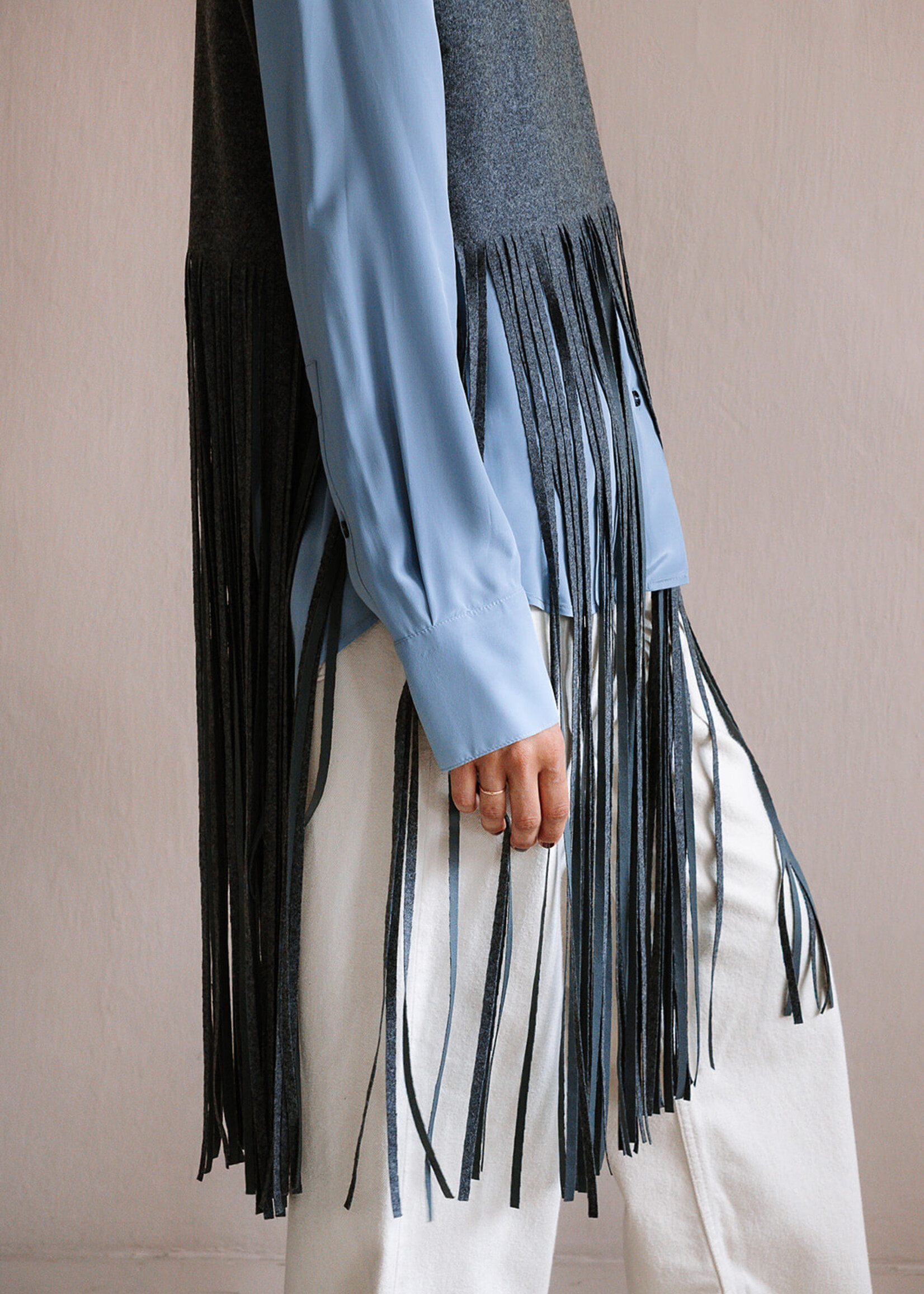Tela Sleeveless Top Fringe (Grey)