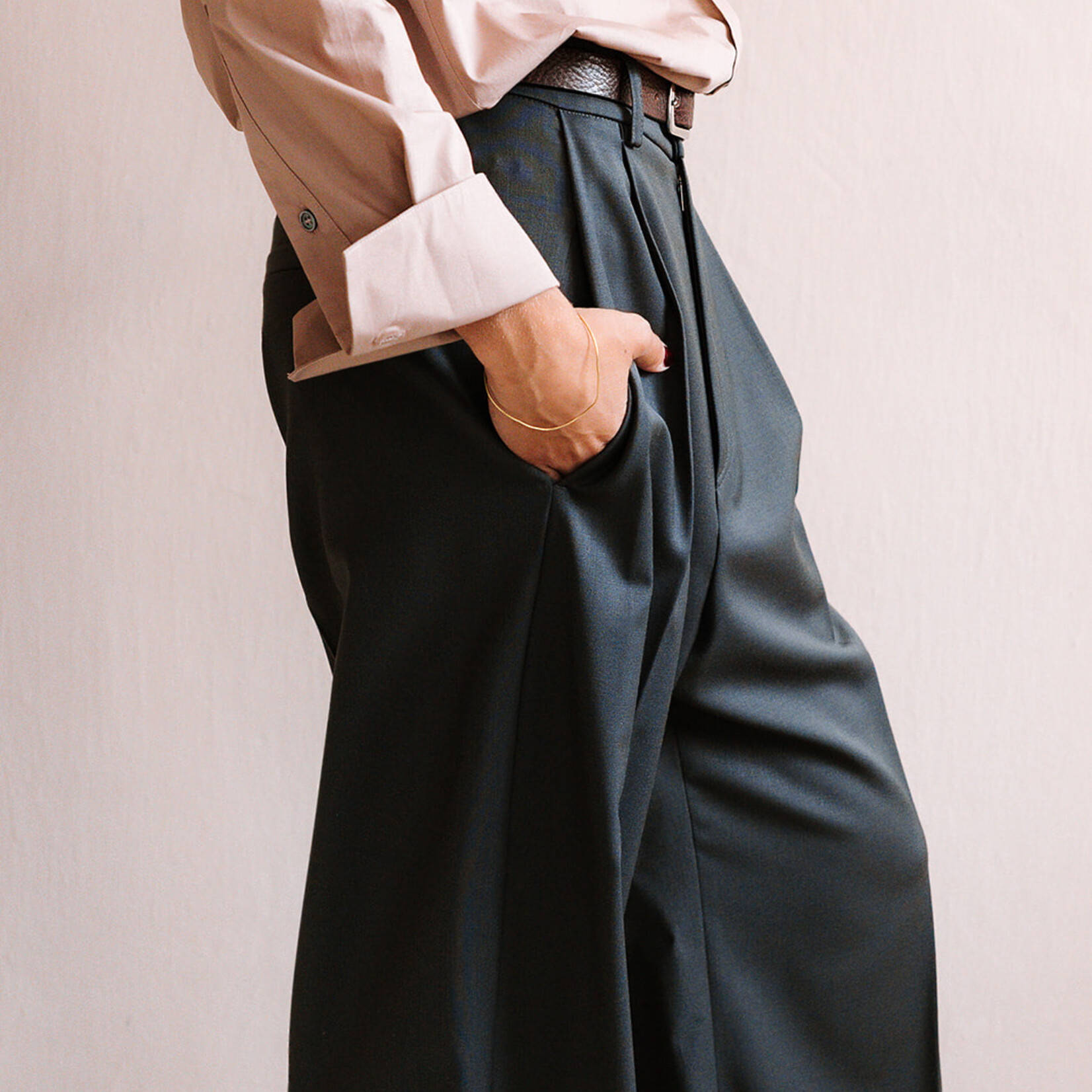 Tela Pleated Long Trousers (Grey)