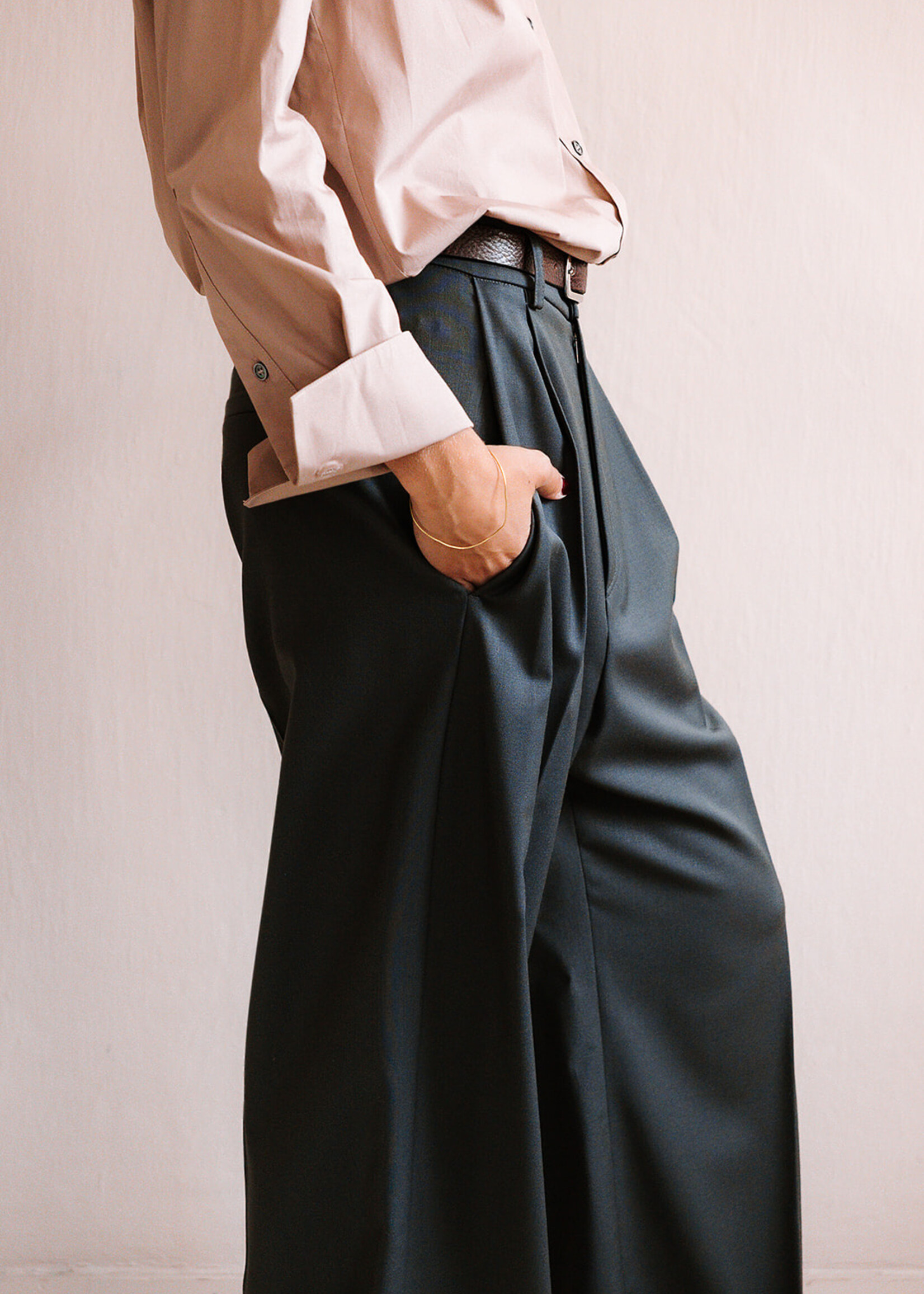 Tela Pleated Long Trousers (Grey)