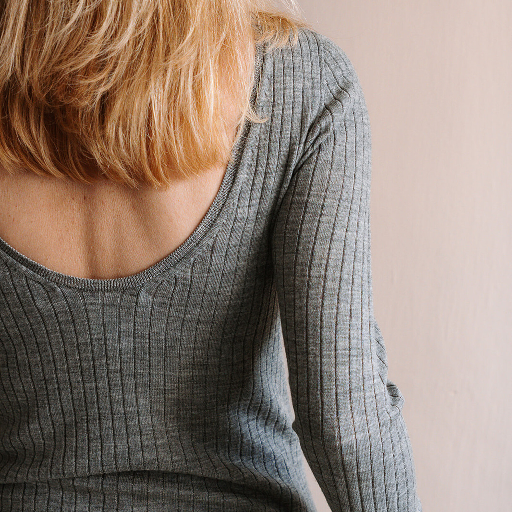 Tela Ribbed Merino Sweater (Grey)