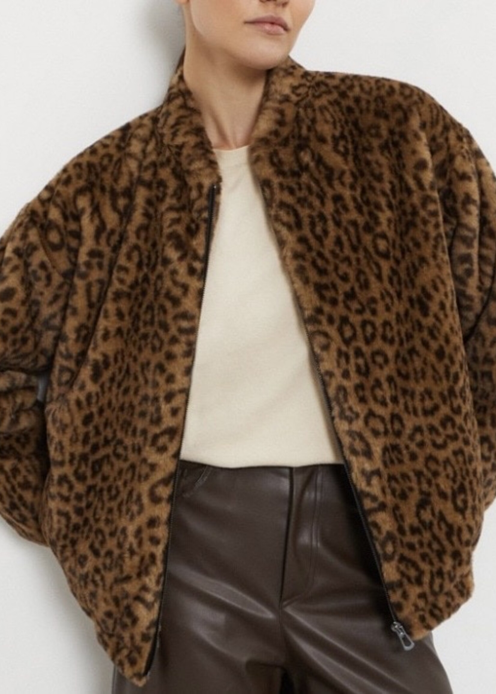 Ottod'Ame Faux Fur Jacket (Leopard Print)