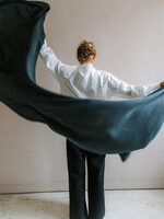 White + Warren Luxurious Travel Wrap (juniper green)