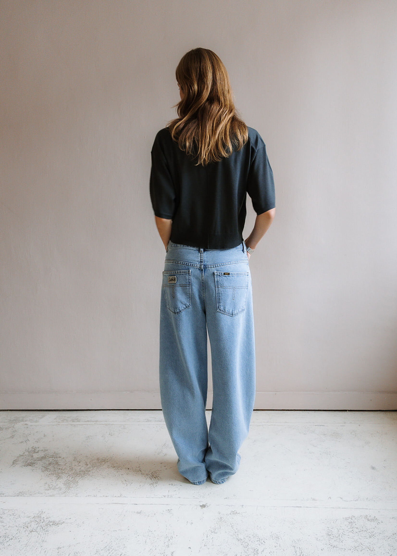 Lois Dali Diplomatico bleach