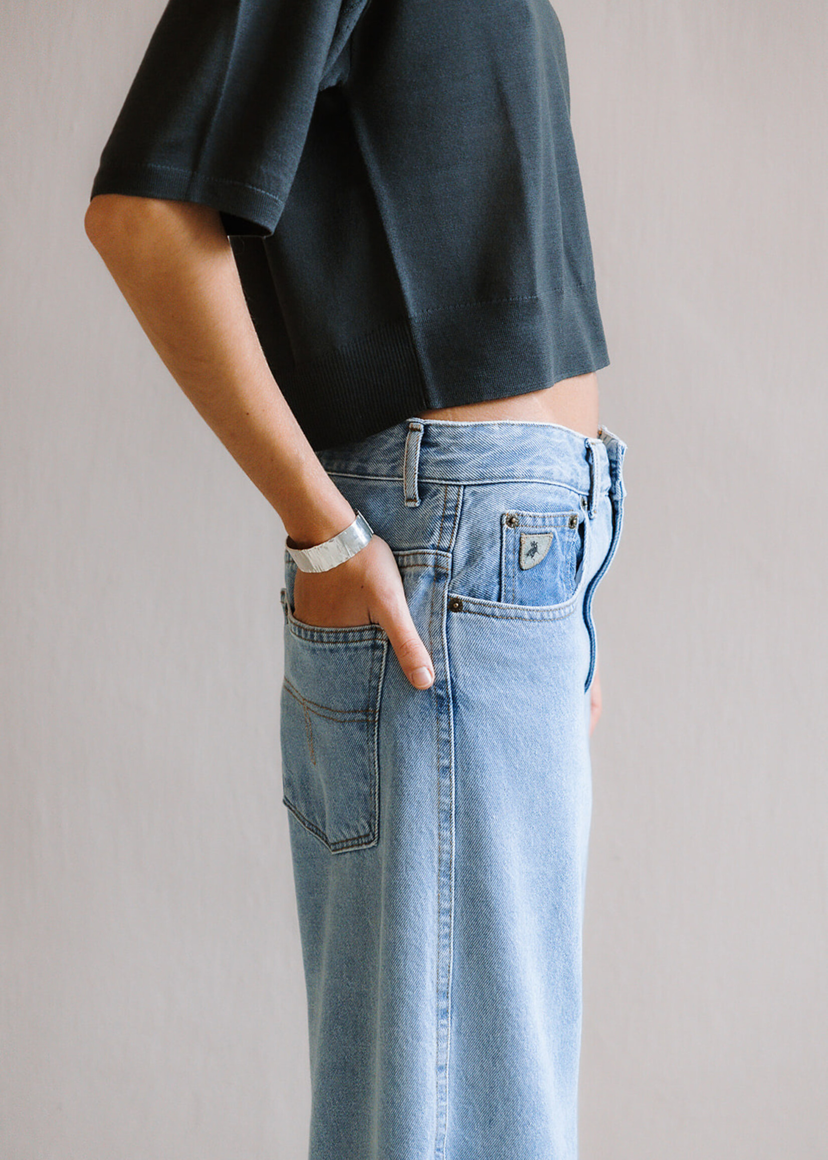 Lois Dali Diplomatico bleach