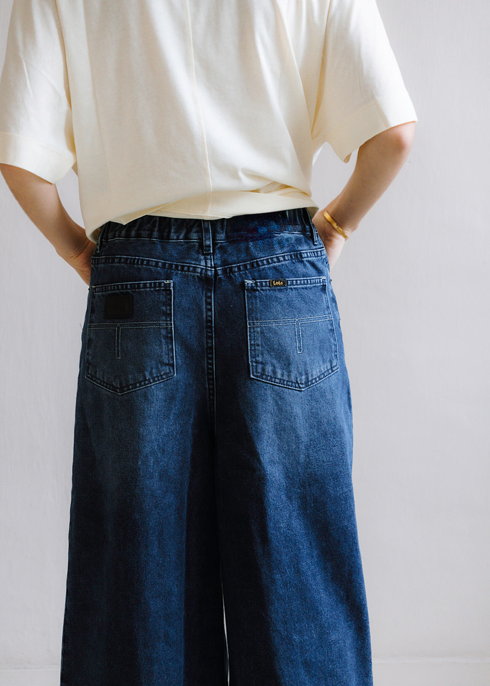 Lois Paloma blue black