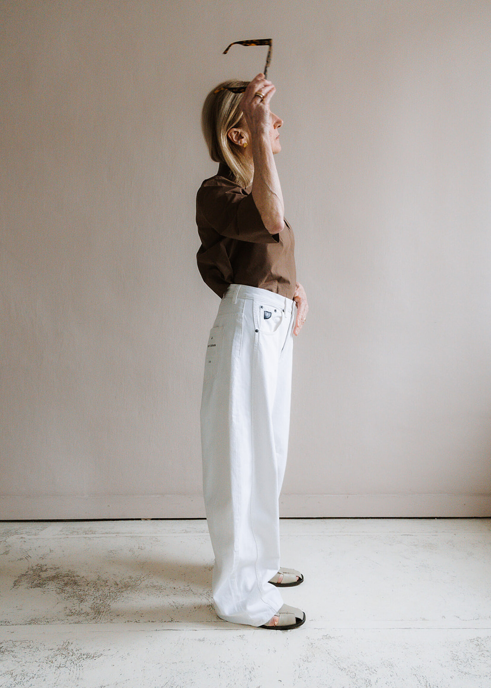 Lois Aliana white/black