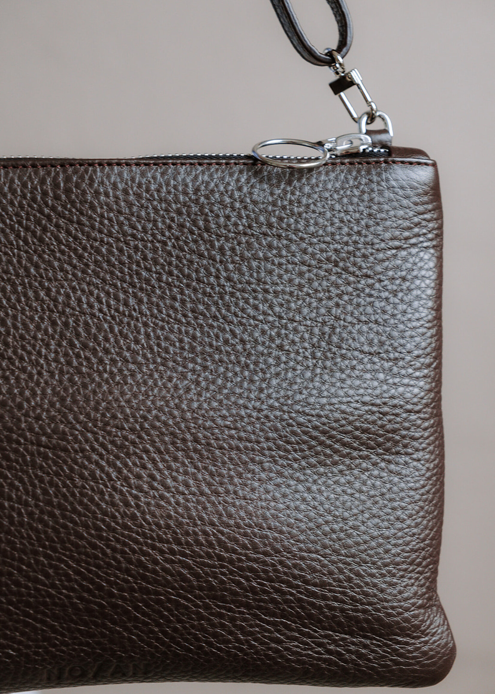 NO/AN pocket bag aubergine