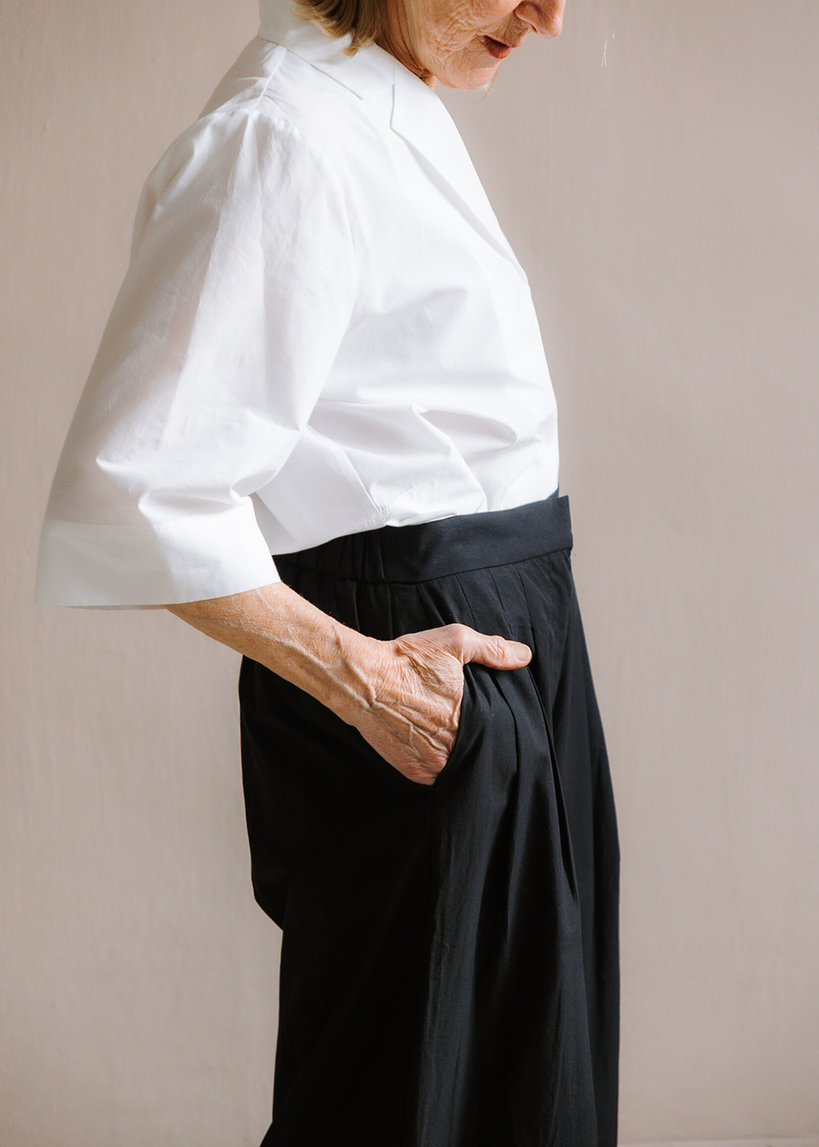 Ottod'Ame Long pleated trousers black