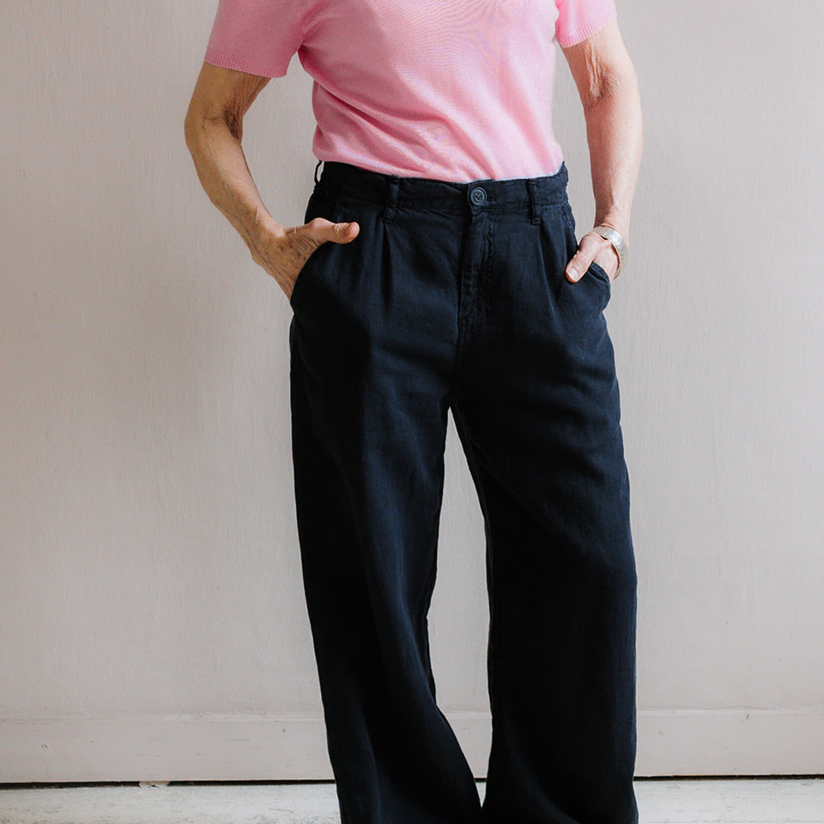 Lois Skater pleats linen  navy