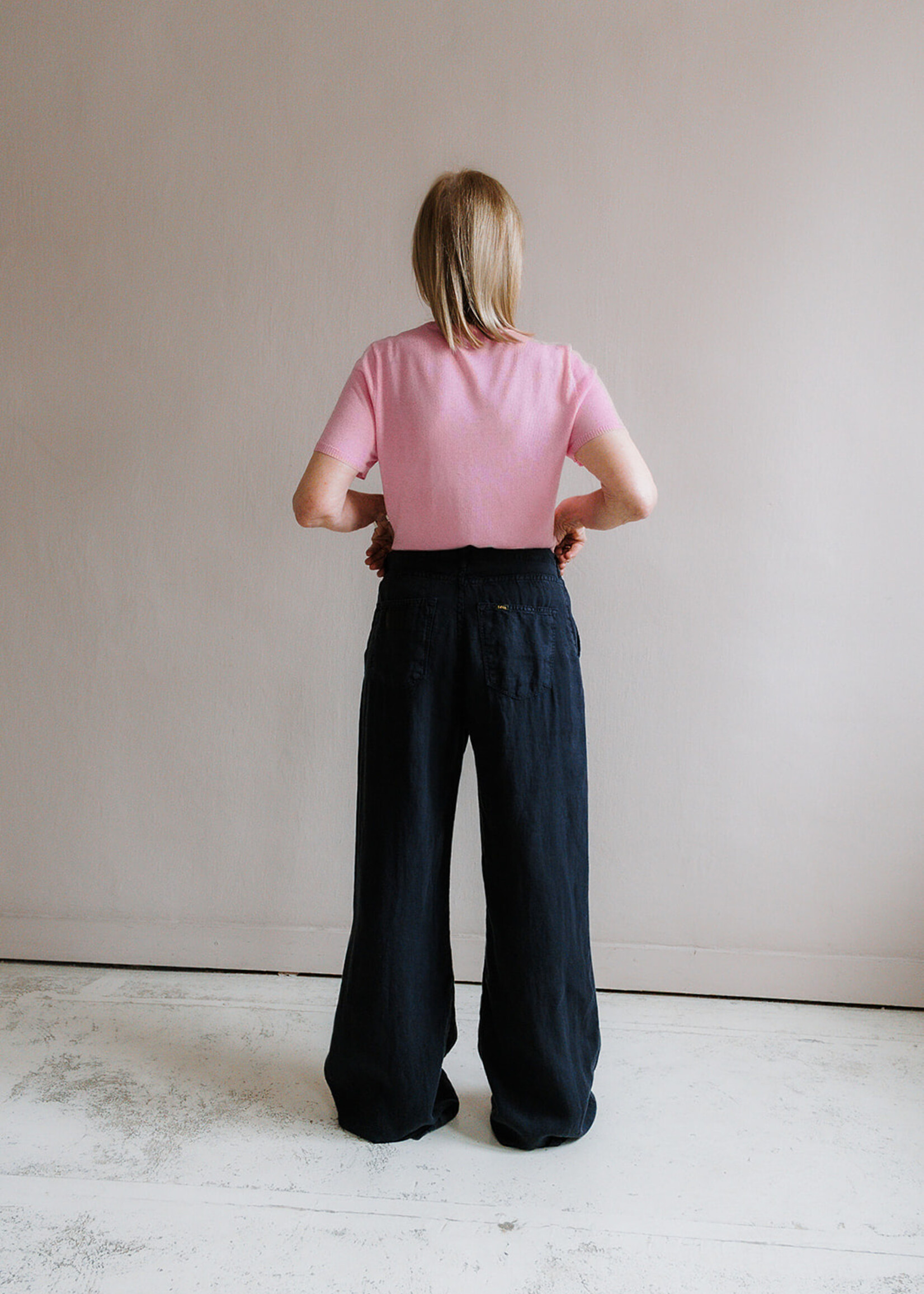 Lois Skater pleats linen  navy