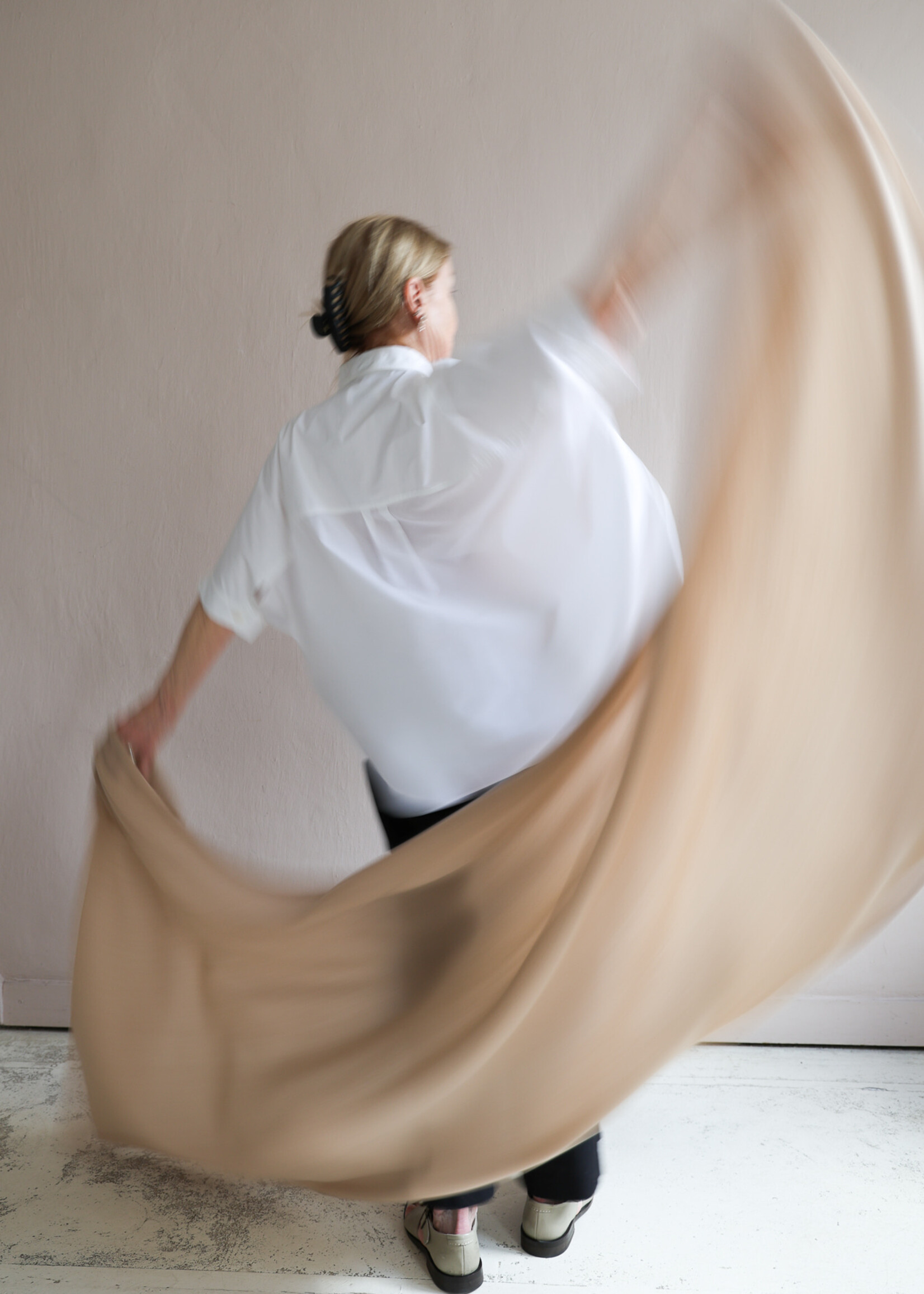 White + Warren Cashmere Travel Wrap  color muted camel