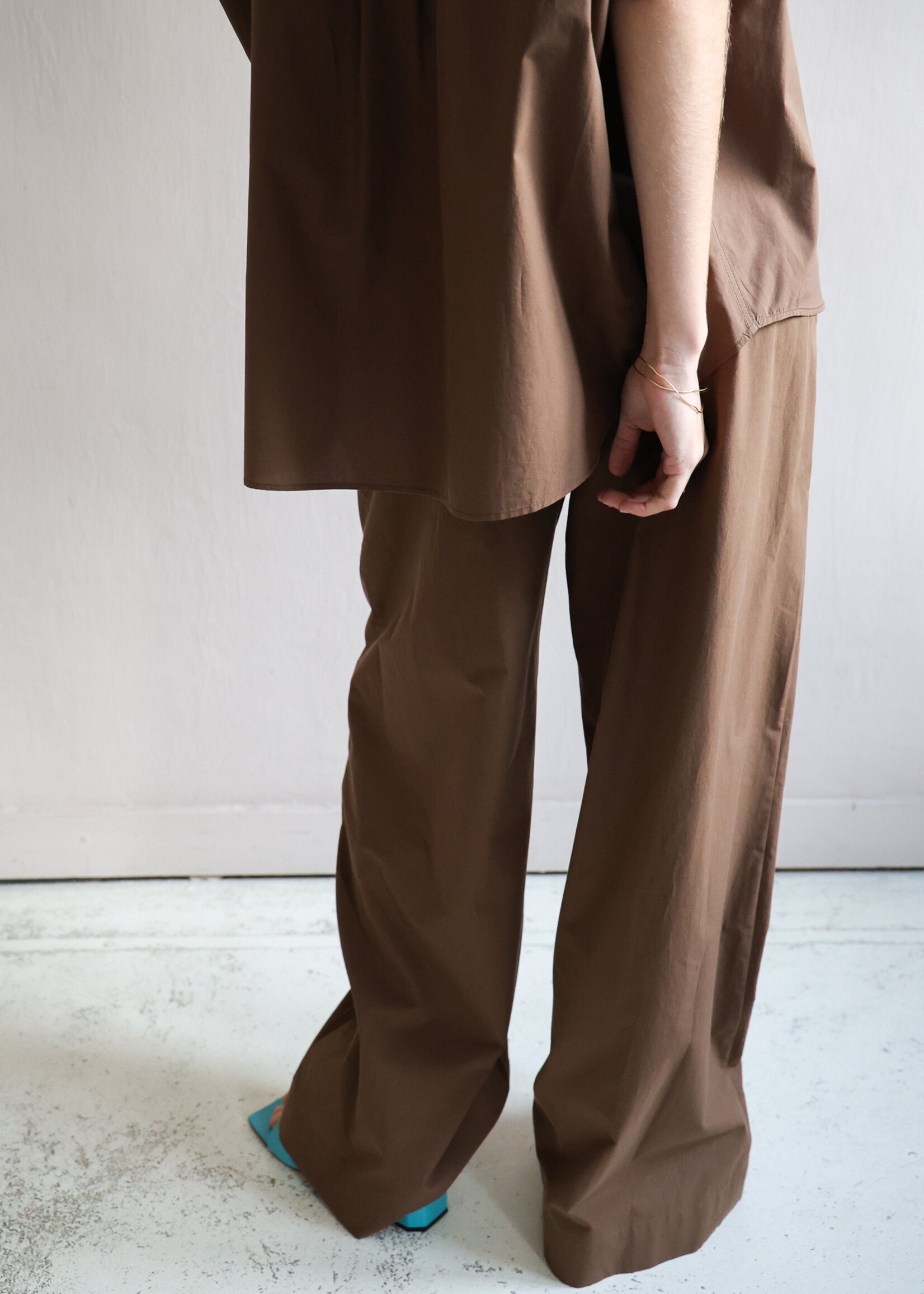 Ottod'Ame Long pleated trousers brown