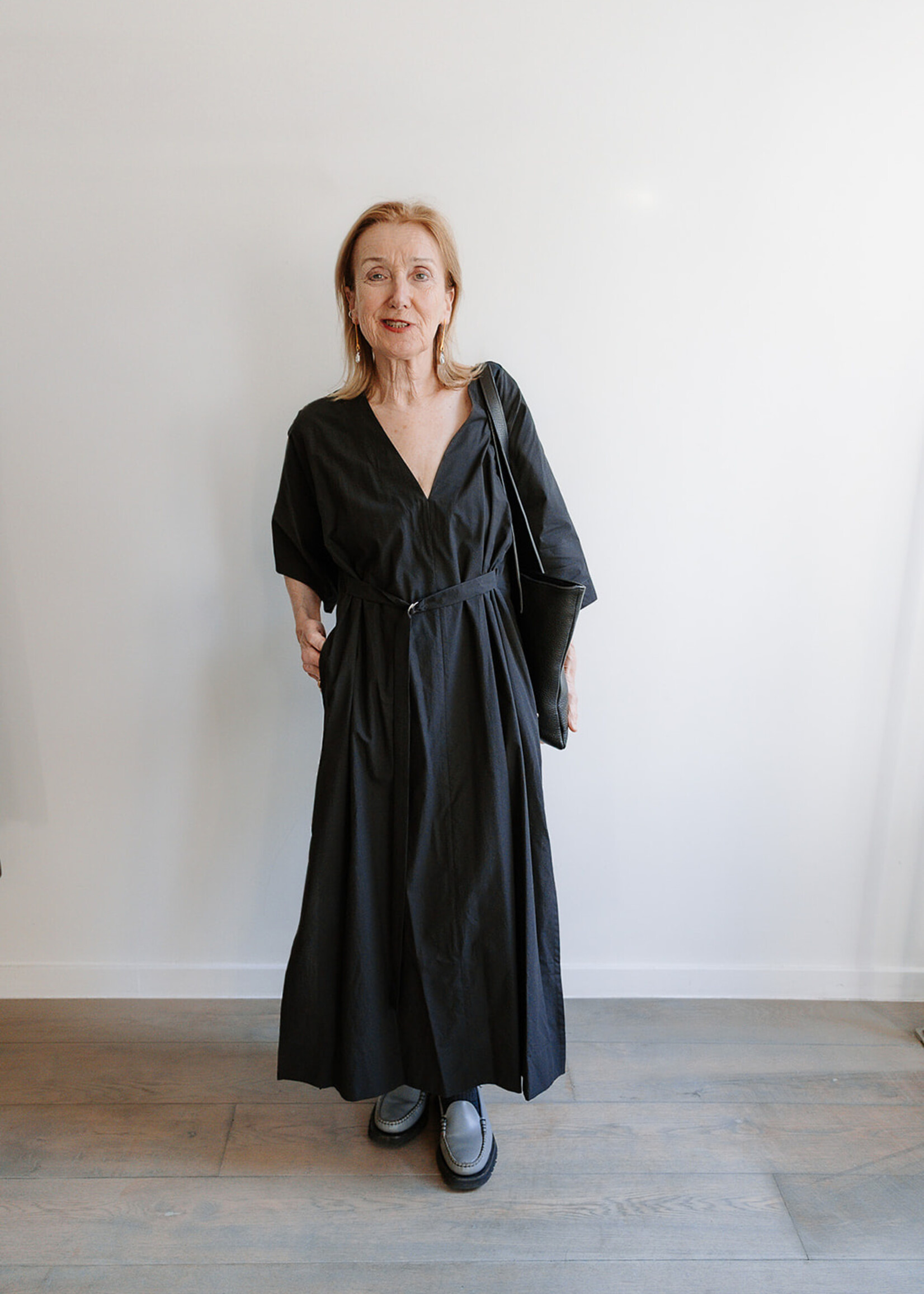 Ottod'Ame Cotton dress with V-neck color black