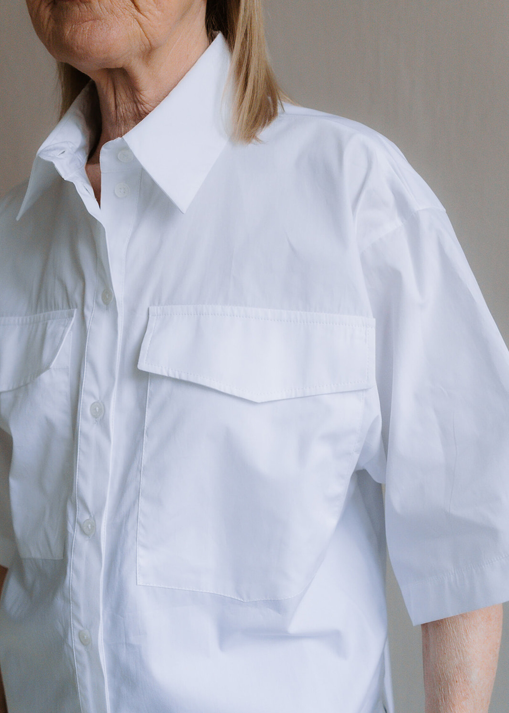 Shirt oversized short sleeves white